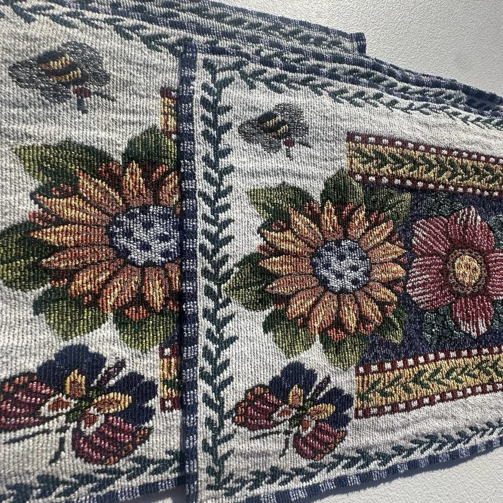 Set Of 4 Tapestry Placemats Bees Sunflowers Butterflies County Cottage Farmhouse